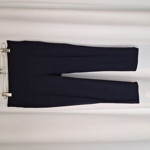 Athleta navy blue capri leggings Size M